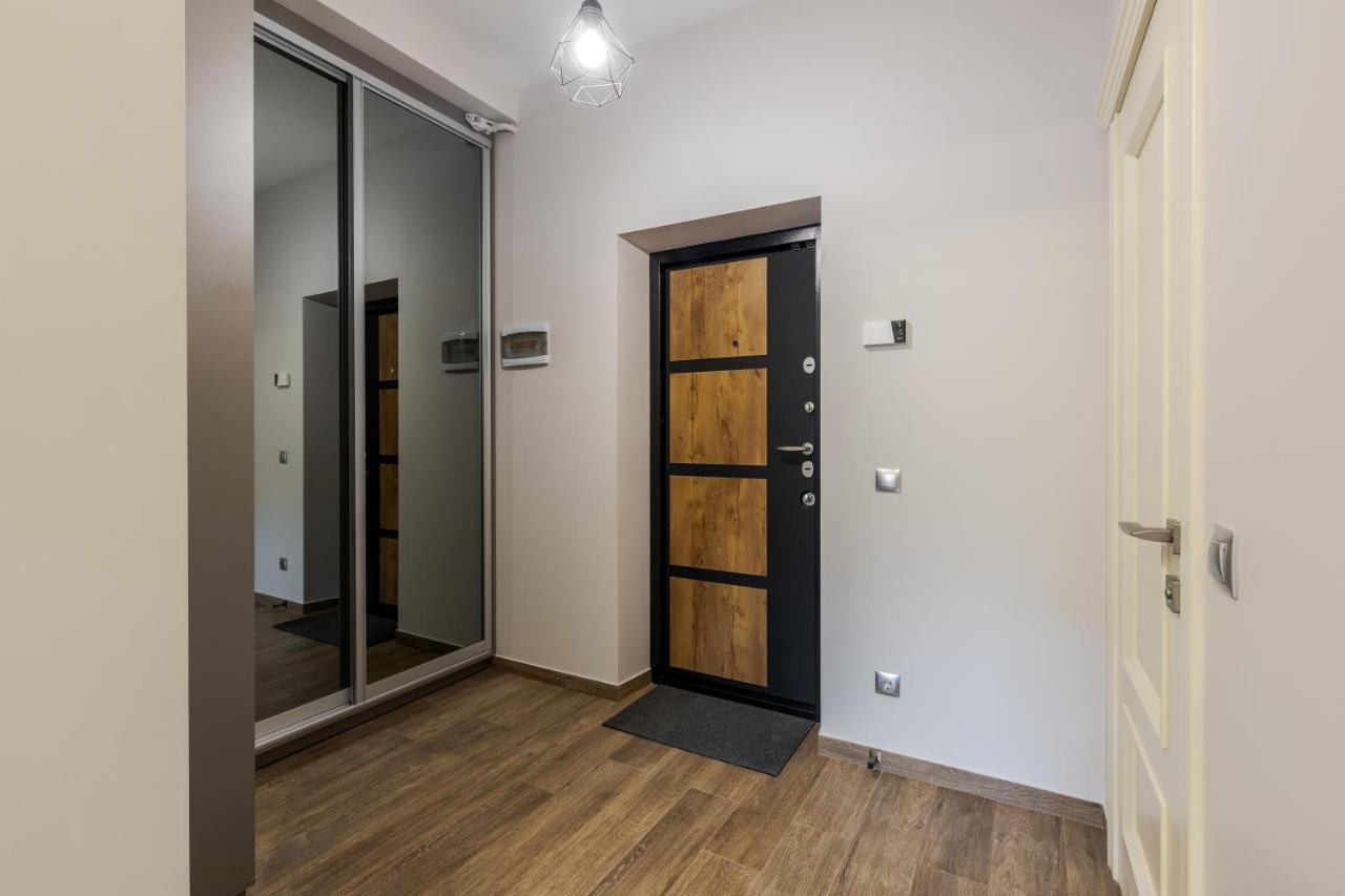 Inshiapartments On Kovzhuna Str Lviv Exterior foto